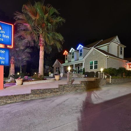 Savannah Inn And Suites Savannah Port Area Dış mekan fotoğraf